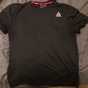 Black Reebok t shirt